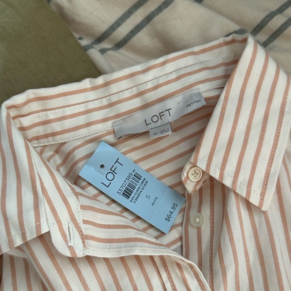 NWT LOFT Striped Button-Down Shirt in Peach and White - Picture 3 of 3